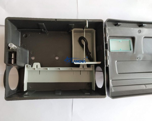 middle duty window plastic mouse bait box with one lock-2