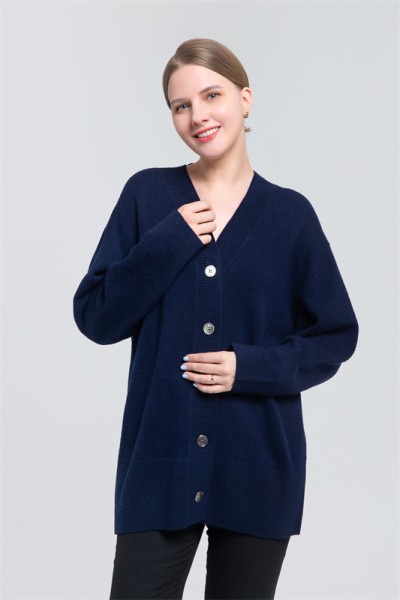 Women's wool cardigan