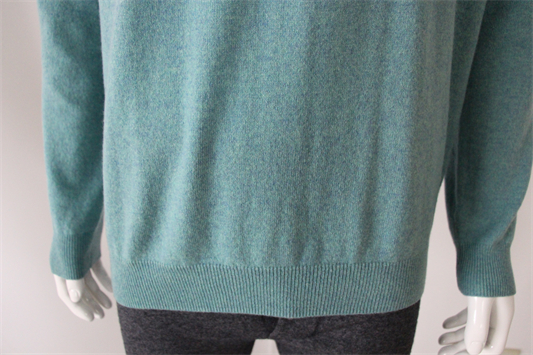 Men's V neck sweater