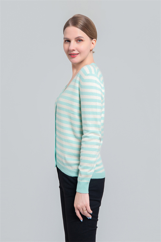 Women's V-neck button cardigan Women's V-neck button cardigan