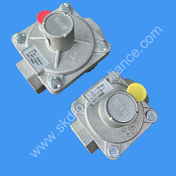 Gas governor 102